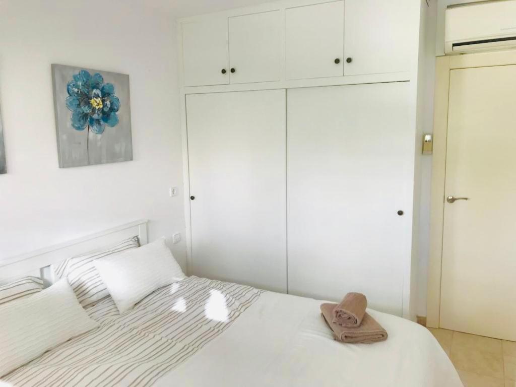 Los Fernandos, 1St Line Beachfront Poniente, 2 Bedroom Apartment Ocean Terrace Benidorm Exterior photo