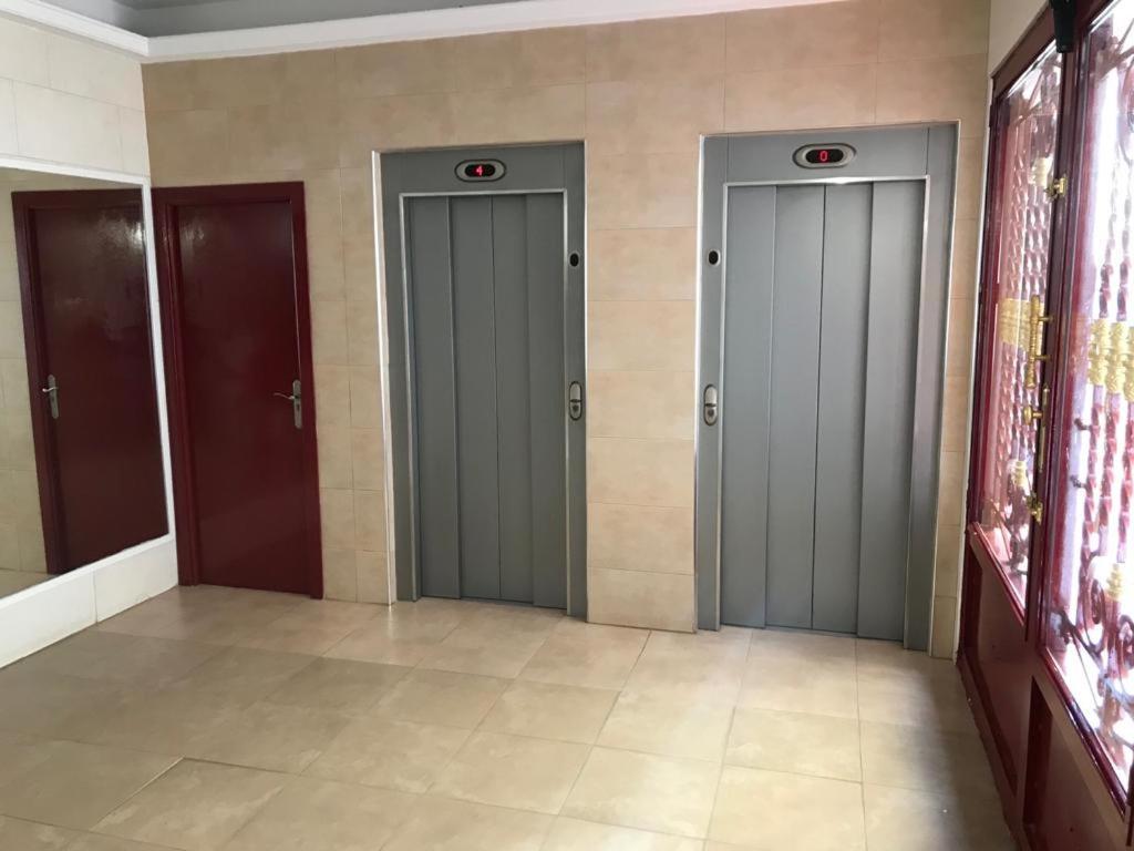 Los Fernandos, 1St Line Beachfront Poniente, 2 Bedroom Apartment Ocean Terrace Benidorm Exterior photo